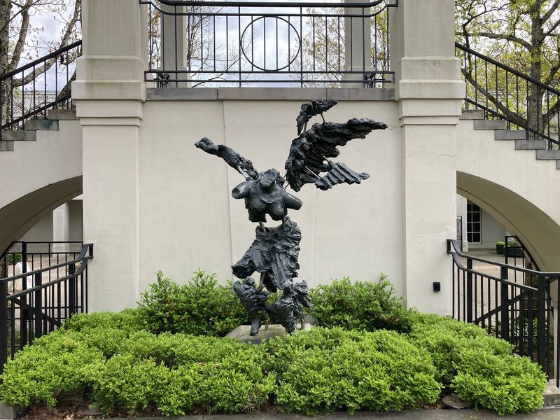 Alabama Is Home To A Beautiful Botanical Garden With Free Admission - Decor Hint Sculpture, Art, And Garden Paths