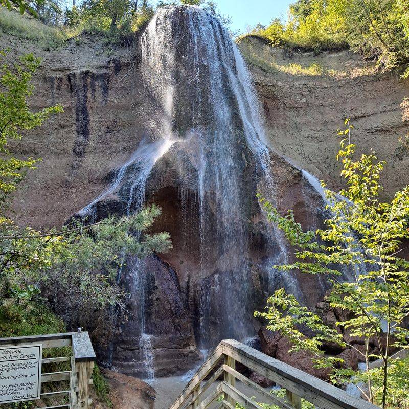 12 Hidden Nebraska Places Even Lifelong Residents May Have Never Visited - Decor Hint Smith Falls State Park, near Valentine