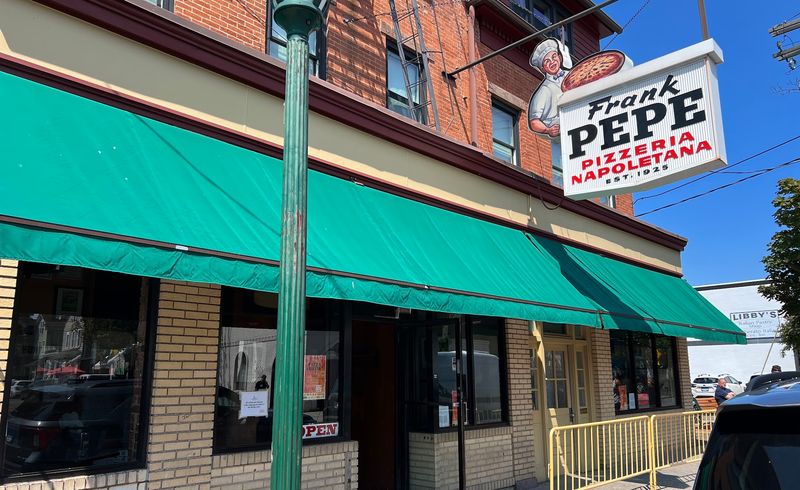 Frank Pepe Pizzeria Napoletana, New Haven