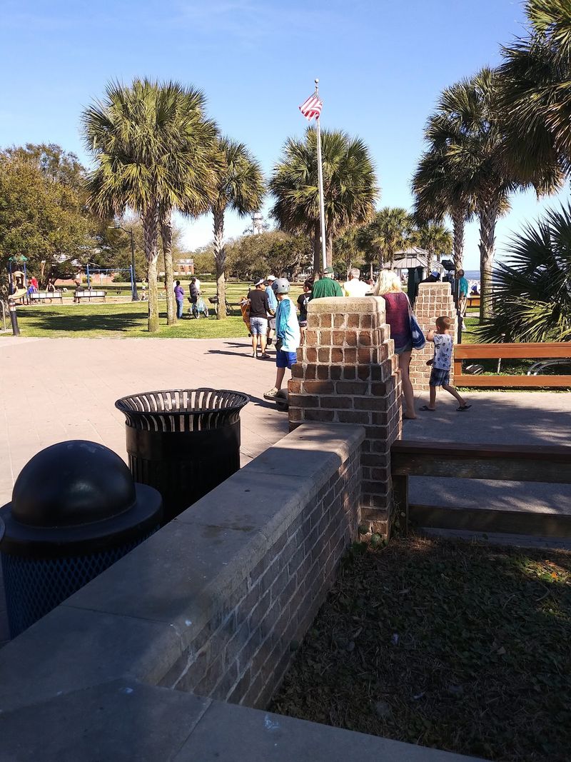 The Georgia Beach Town Locals Say Is Being Changed By Too Much Development - Decor Hint When The Island Roads Start To Back Up