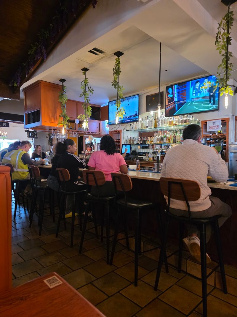 El Azteca, Atlanta