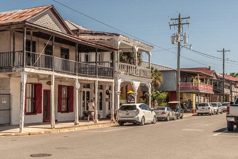 9 Affordable Florida Road Trip Destinations That Will Go Easy On Your Wallet - Decor Hint Cedar Key