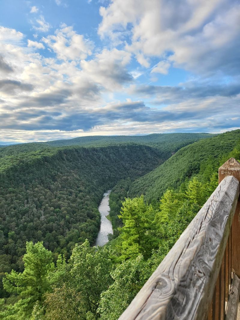 Leonard Harrison State Park