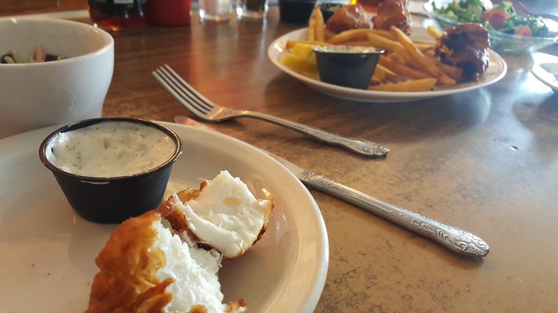 One Bowl Of The Clam Chowder At This Alaska Hole-In-The-Wall And You'll Be Hooked - Decor Hint The Clam Chowder That Ruins You For All Others
