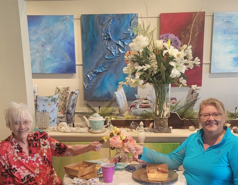 The Gallery By Wendy Deane, Valley
