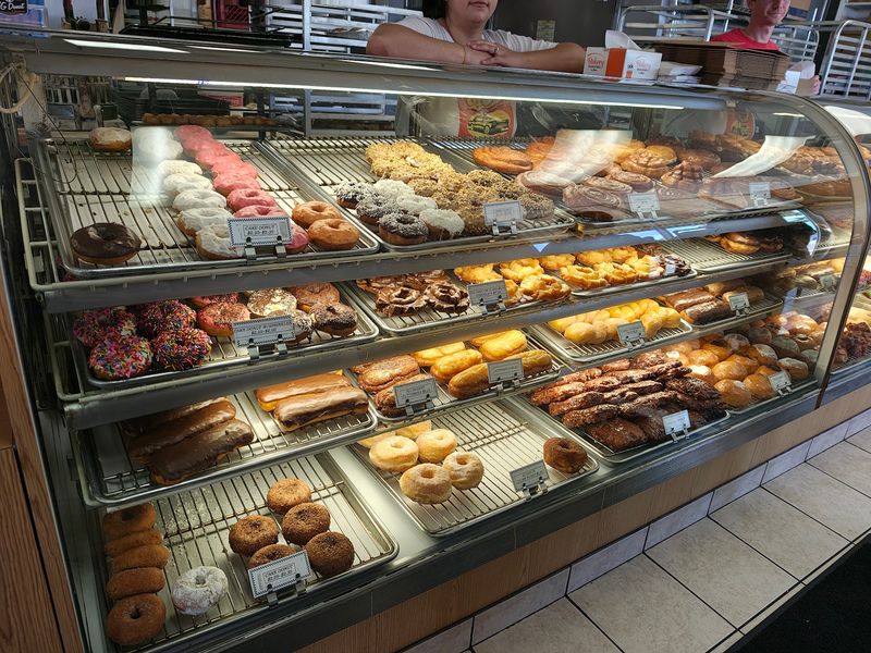 VG Donut and Bakery, Cardiff-by-the-Sea