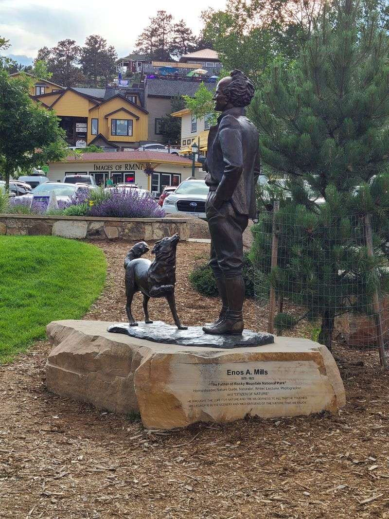 10 Scenic Mountain Towns In Colorado That Are Perfect For Wallet-Friendly Escapes - Decor Hint Estes Park