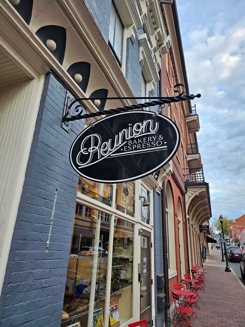 Reunion Bakery & Espresso, Staunton
