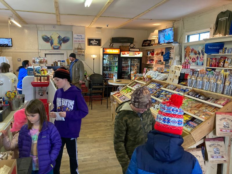 Newby Country Store, Richmond
