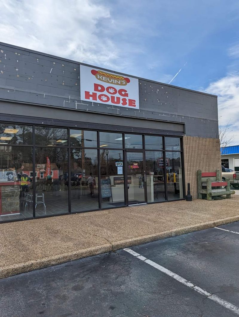 Kevin's Dog House, Virginia Beach