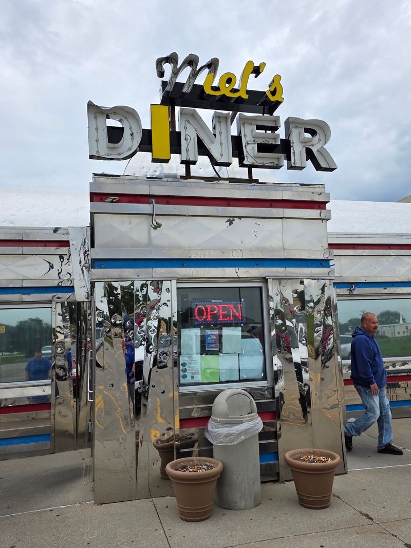 Mel's Diner, Fremont