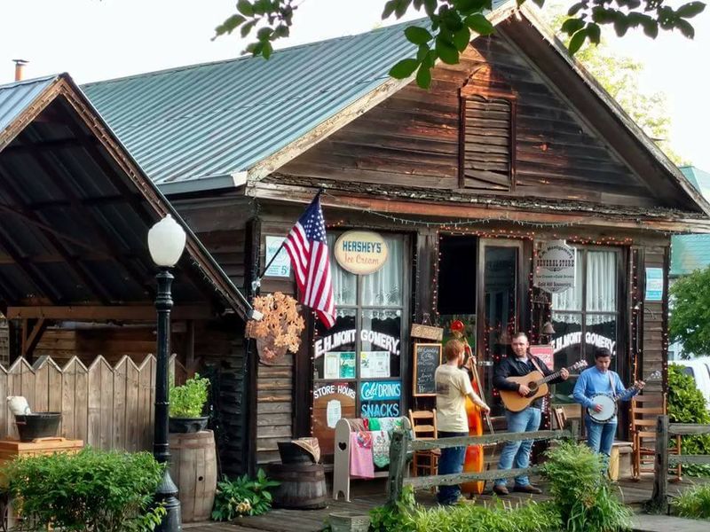 8 Old-Fashioned North Carolina Grocery Markets That Feel Like A Step Back In Time - Decor Hint E.H. Montgomery General Store - Gold Hill, North Carolina
