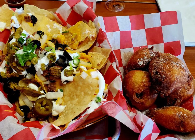 Fresh-Fried Chips Back Up The Scratch Kitchen Claim