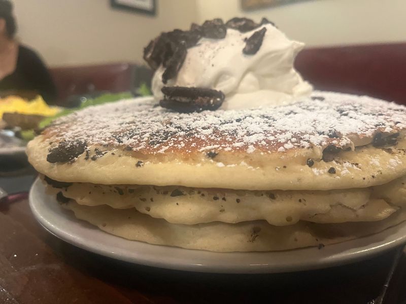 The Griddle Cafe And Its Plate-Swallowing Pancakes