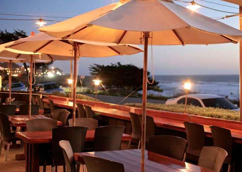 Moonstone Beach Bar & Grill, Cambria