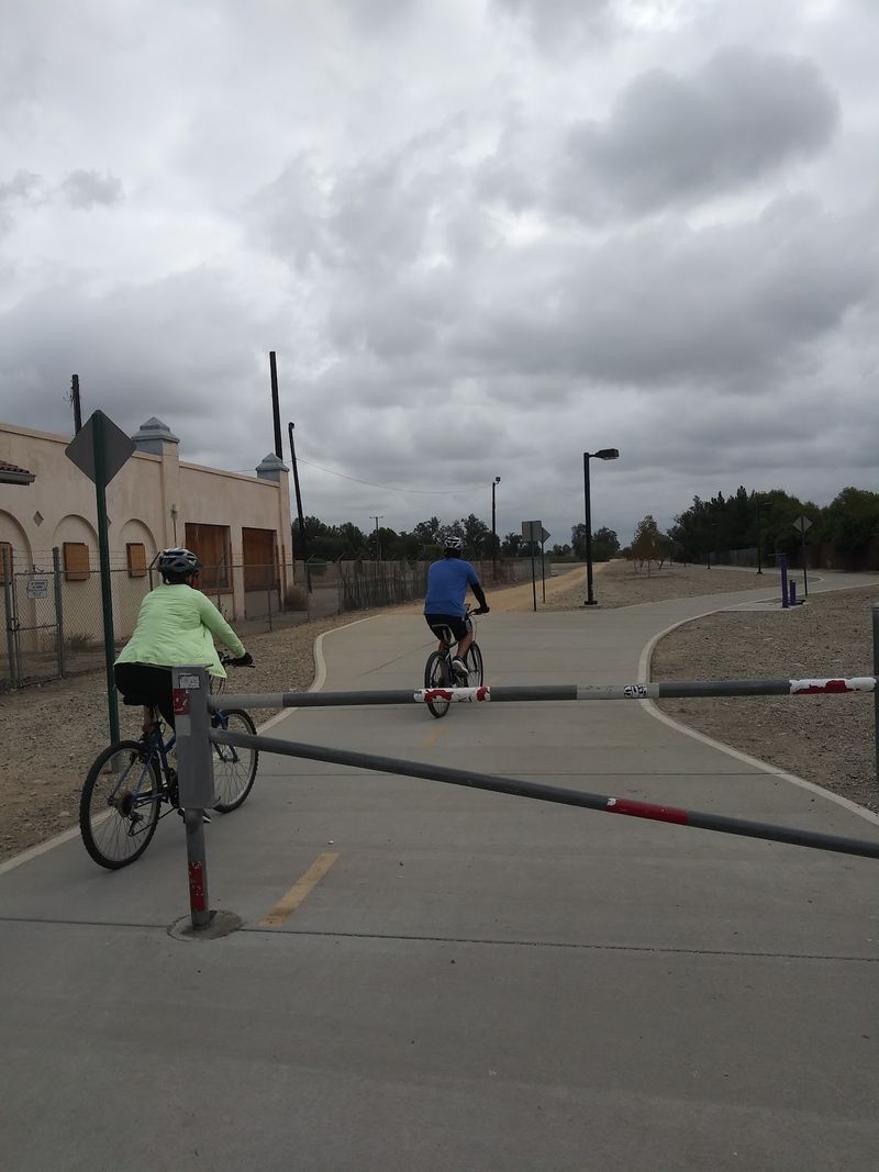 This 18-Mile Southern California Bike Trail Follows The Ghost Of An Old Electric Railway - Decor Hint Fontana Gets An Even Longer Piece Of The Route