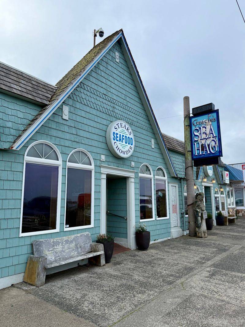 Gracie's Sea Hag, Depoe Bay