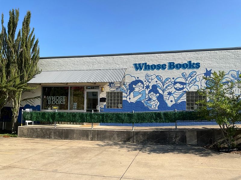 Whose Books Neighborhood Bookstore, Dallas