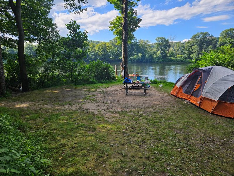11 New Jersey Day Trips That Feel Like A Vacation Without Going Far - Decor Hint Worthington State Forest, Columbia