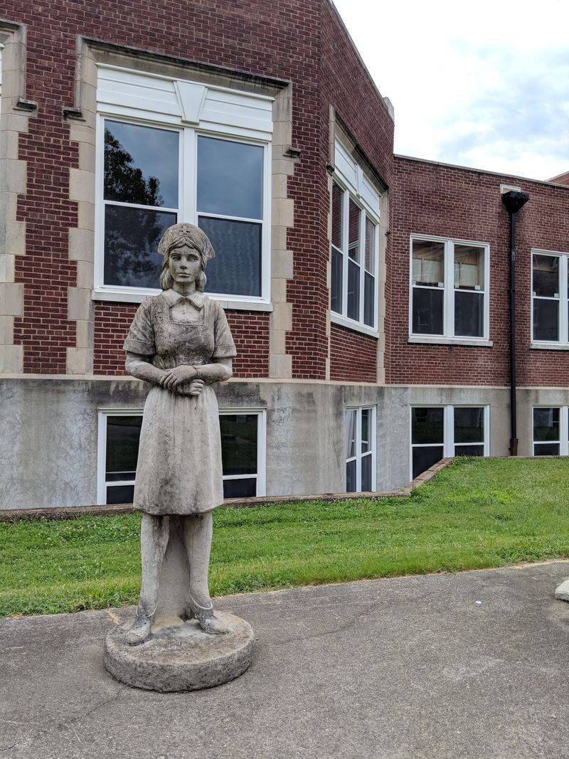 For $22, You Can Join A Real Paranormal Investigation At This Abandoned Kentucky Hospital - Decor Hint Boots, Layers, And A Flashlight You Trust