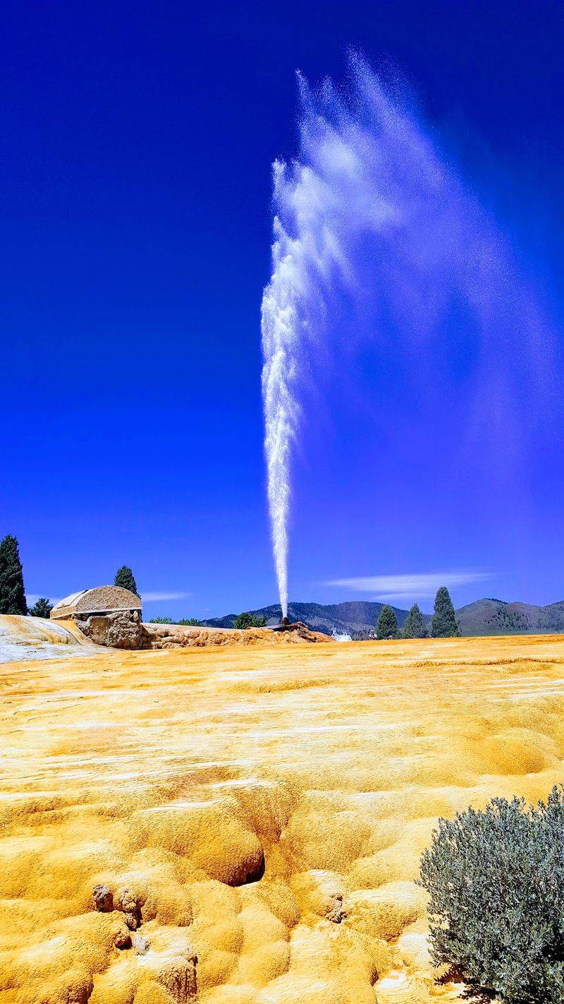 The Famous Geyser Erupts Right In The Middle Of Town