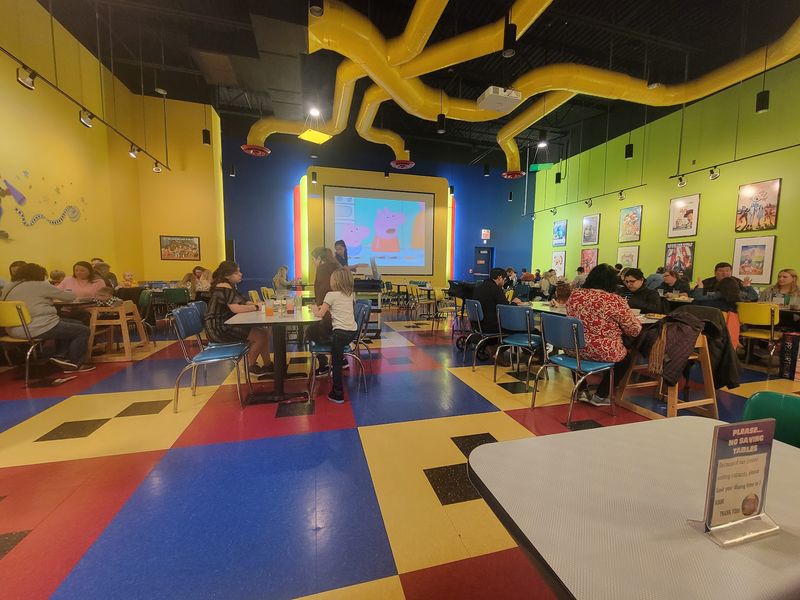 Four Themed Dining Rooms To Explore