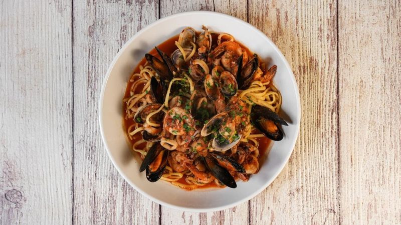 12 Old-World-Style Italian Restaurants In Washington That Are A Must-Visit For Pasta Lovers - Decor Hint Il Granaio, Mount Vernon