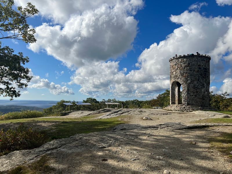 9 Budget-Friendly Road Trip Destinations In Maine That Will Surprise Your Wallet - Decor Hint Camden Hills State Park
