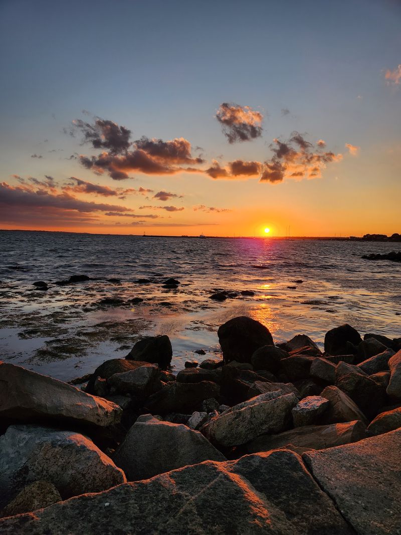 This Connecticut Beach Is One Of The State's Most Underrated Coastal Gems, And Locals Like Keeping It Quiet - Decor Hint Scenic Sunsets Over The Water Create Lasting Moments