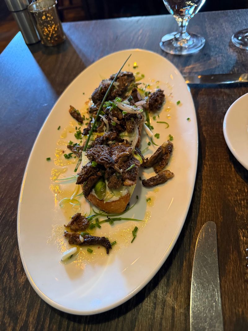 9 Idaho Restaurants Hollywood Celebrities Can't Get Enough Of - Decor Hint C.K.'s Real Food, Hailey