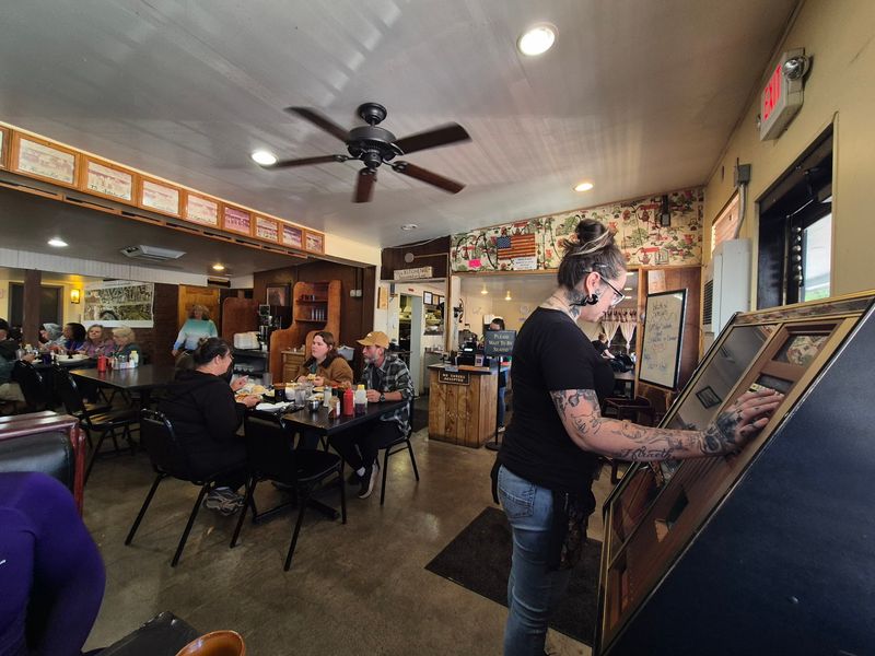 Merritt's Family Restaurant, Boise