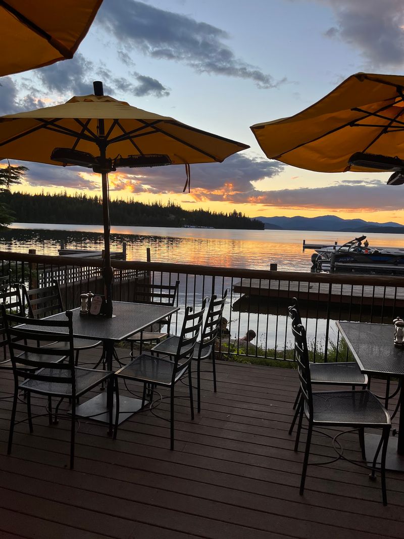 Cavanaugh's Priest Lake, Coolin