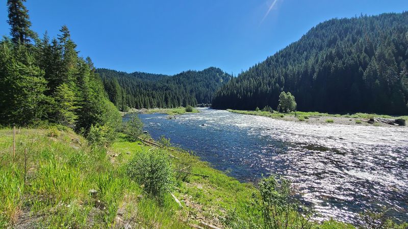 10 Idaho Lakes And Rivers That Look Absolutely Stunning In Late Summer - Decor Hint Lochsa River