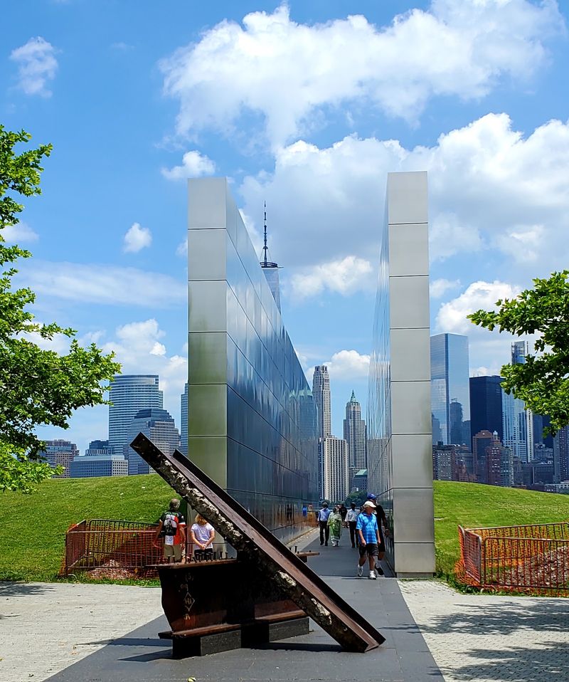 11 New Jersey Day Trips That Feel Like A Vacation Without Going Far - Decor Hint Liberty State Park, Jersey City