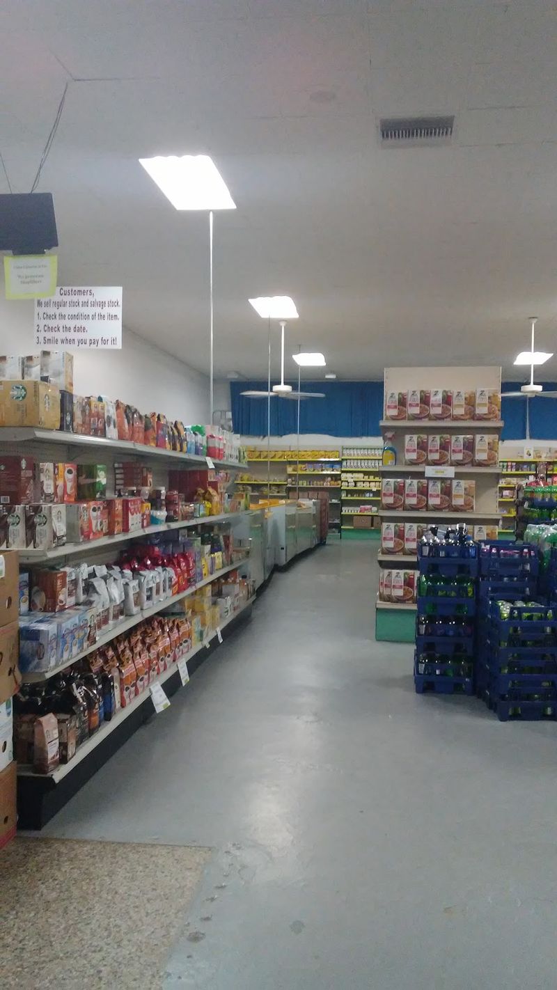 Banana Box Grocery