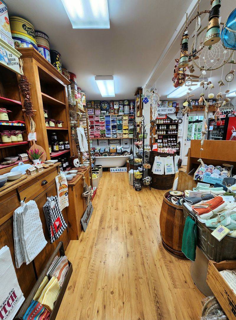 8 Old-Fashioned North Carolina Grocery Markets That Feel Like A Step Back In Time - Decor Hint Parsons General Store - Morehead City, North Carolina