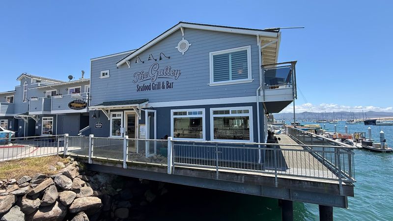 The Galley Seafood Grill & Bar, Morro Bay