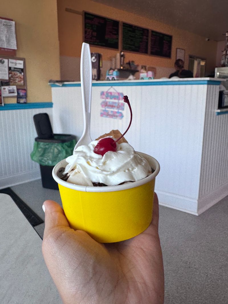 Tootsie's Ice Cream, Westerly