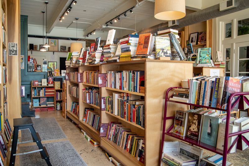 Bagatelle Books, Asheville