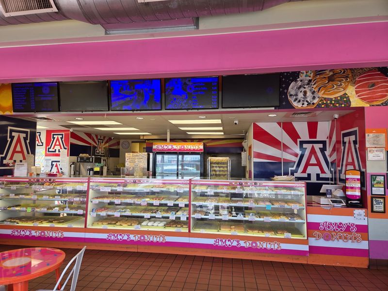 10 Legendary Donut Shops In Arizona That Are Truly Worth The Detour - Decor Hint Amy's Donuts