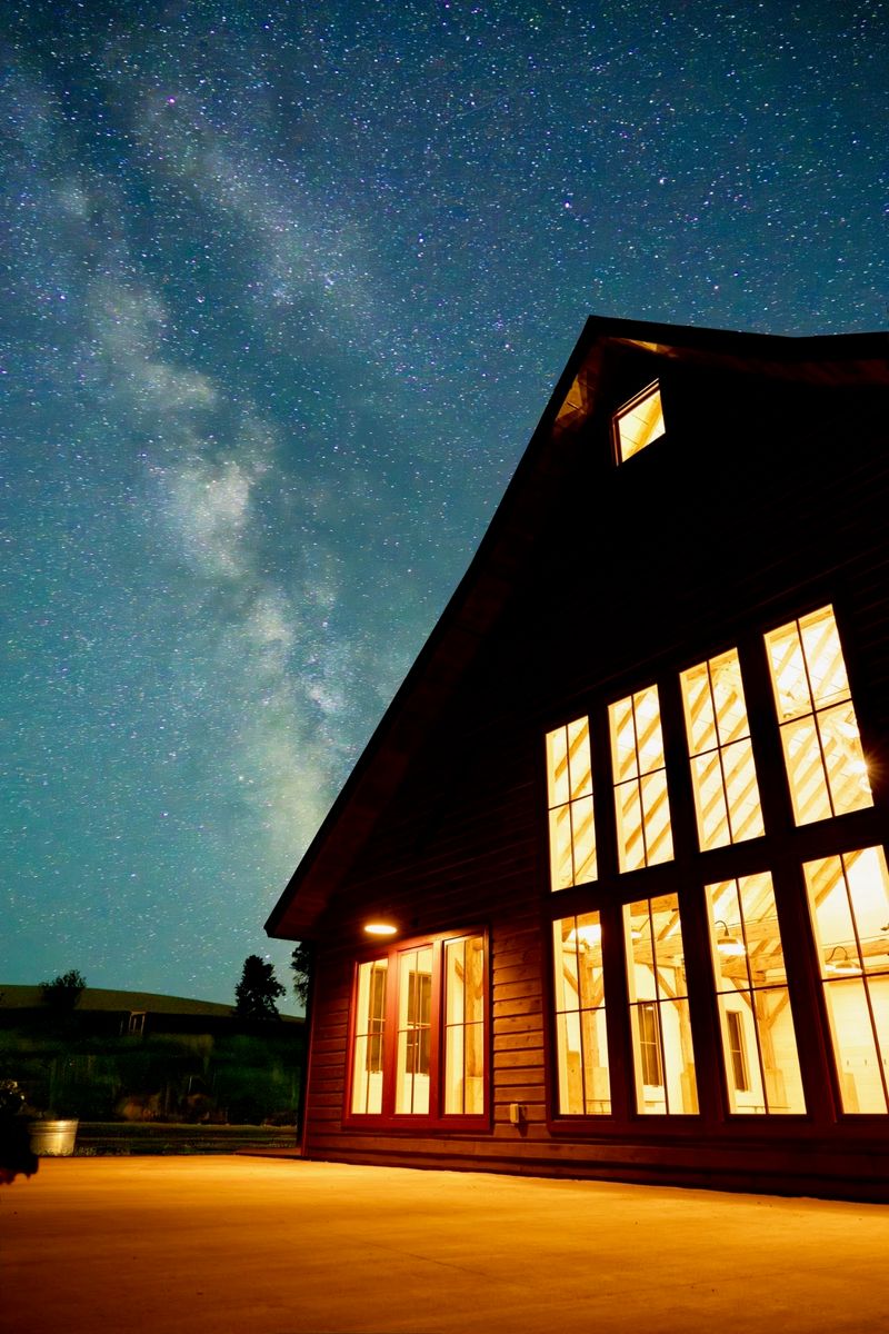 Stay Overnight In The Farmhouse Or Grain-Silo Suites