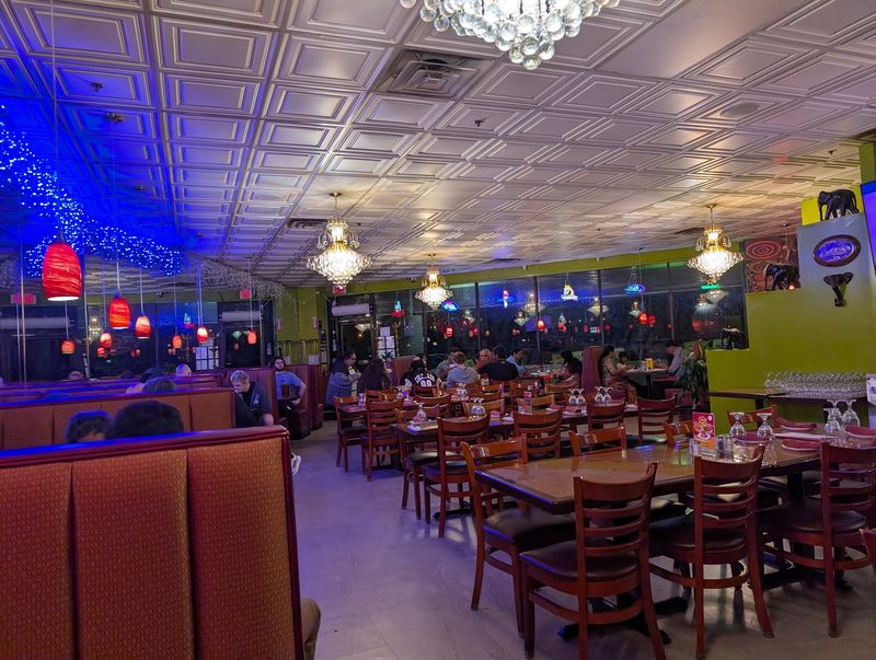10 Indian Restaurants In Kentucky Locals Keep Going Back To - Decor Hint Bombay Grill