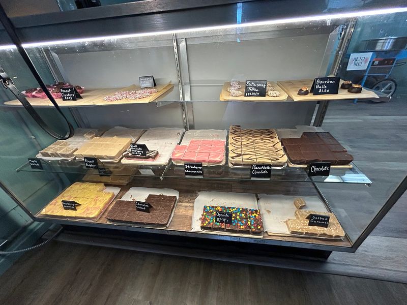 10 Old-Fashioned Candy Shops In Kentucky That Feel Like Willy Wonka's Factory - Decor Hint Bourbon County Confectionary