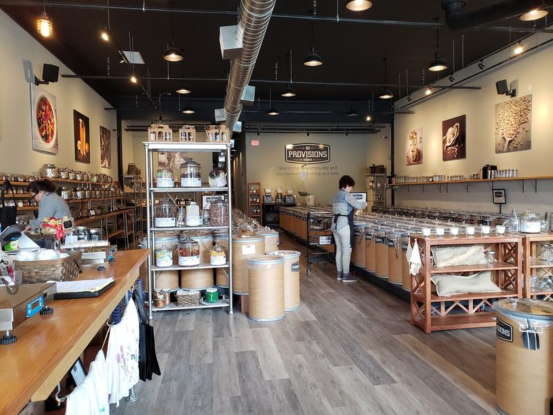 Low-Waste Shopping Is Part Of The Experience