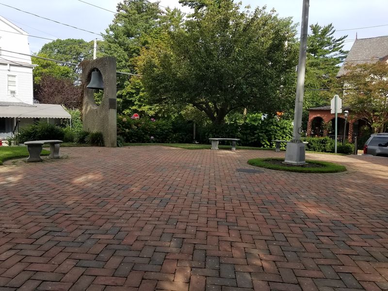This Tiny New York Beach Town Is Slowly Becoming The State's Next Big Thing - Decor Hint An Arts Community That Refuses To Stay Quiet