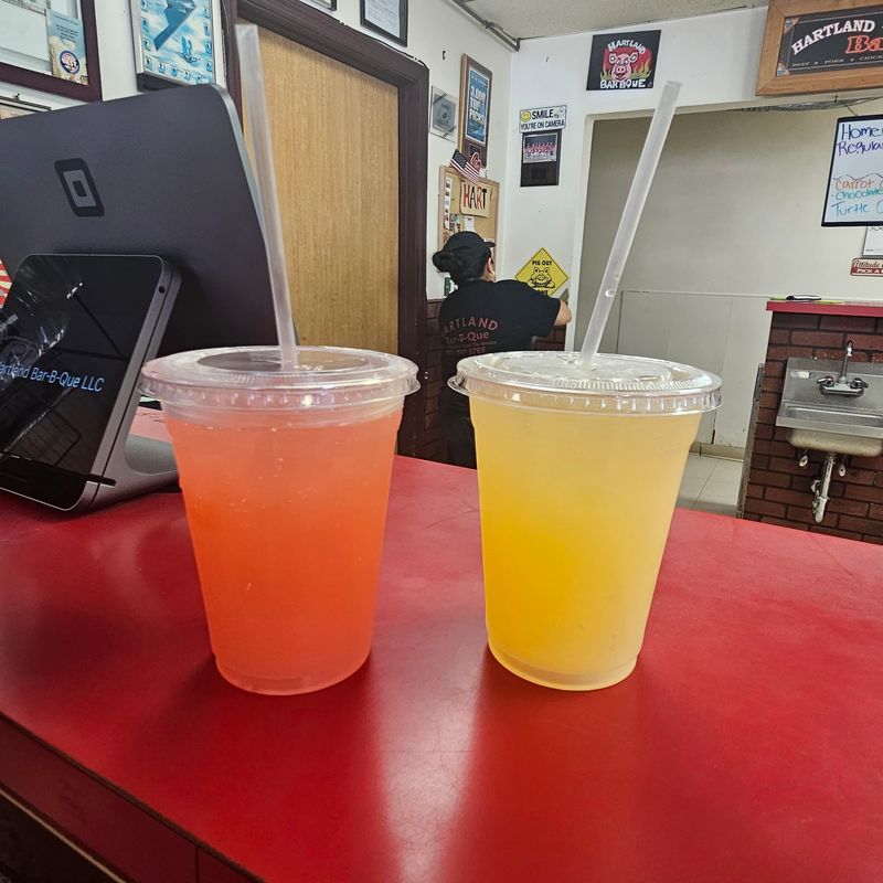 This Unassuming Nebraska BBQ Joint Is Hiding Some Seriously Good Smoked Meats - Decor Hint Lemonade That Changes Weekly