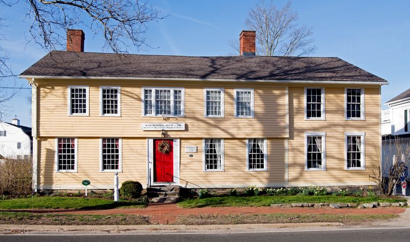 Seasonal Traditions That Bring Residents Together