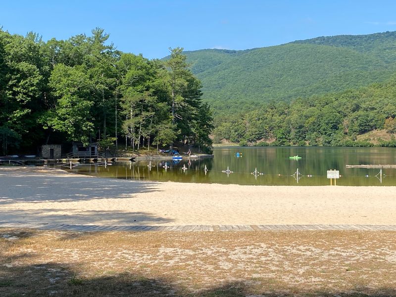 Douthat State Park, Millboro