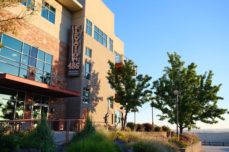 Elevation 486, Twin Falls