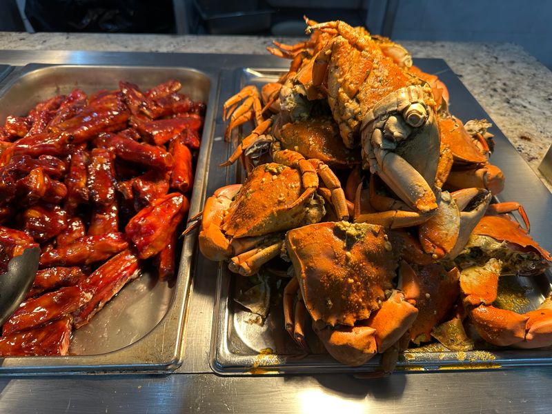 Live Crab Adds Another Seafood Option
